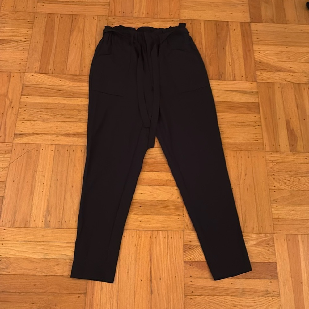 Black pants with tie